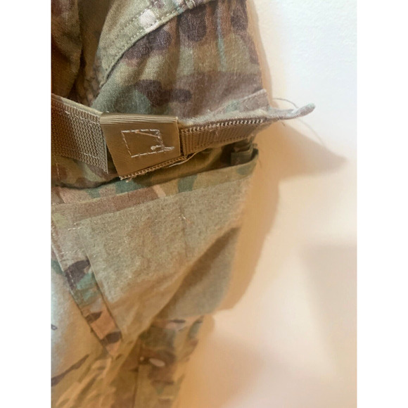 US Army Combat Uniform Coat Shirt Multicam OCP Type 1 Medium Regular 9784 - Picture 7 of 8